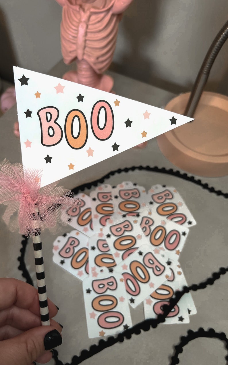 Halloween Pennant Flag | BOO Flag | Boo Basket Flag | Pink Halloween ...