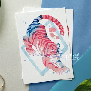 Cartão postal de tigre de pêssego A6 ilustrado com pequena impressão artística | Cartão de amigo por correspondência de caracol