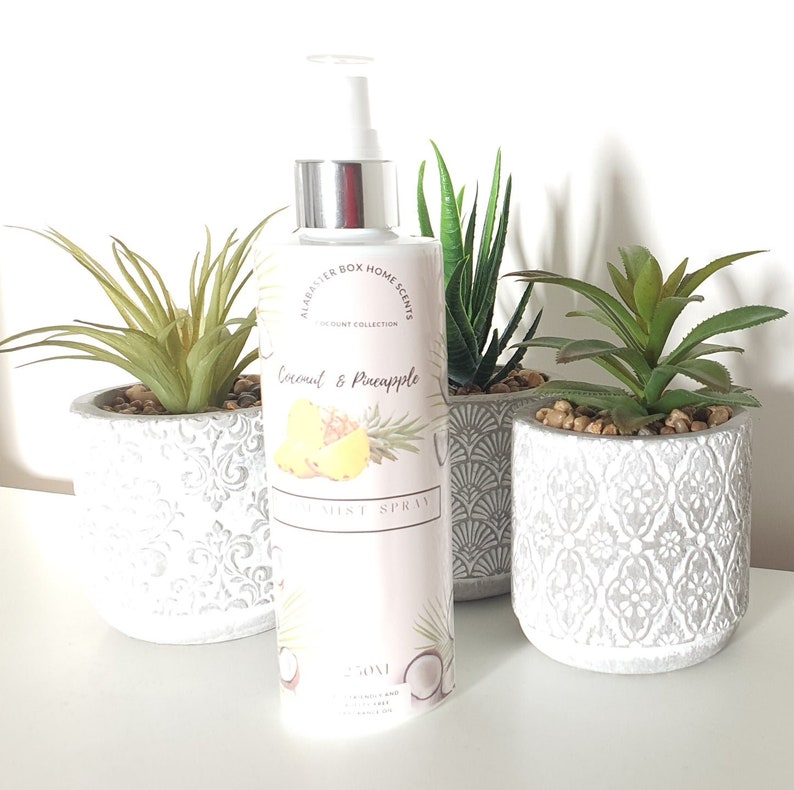 A Set of 2 Cocount Scented Room Mist Spray Fragrance, Cocount Air