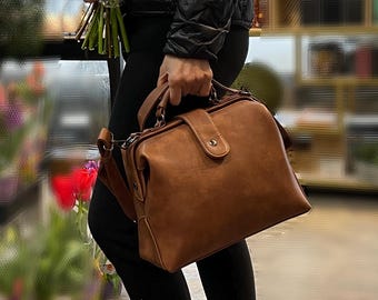 Vegan Leather Doctor Bag, Vintage Style Frame Top Handle Structured Purse