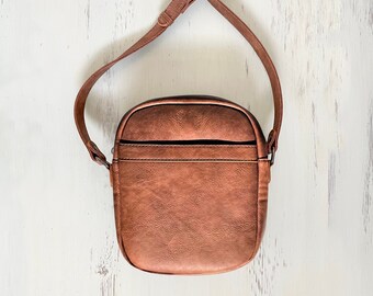 Small Minimalist Crossbody Bag Vegan Leather: Compact Travel Purse