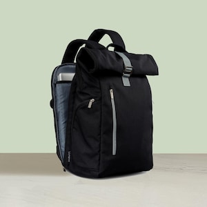 sherpa SHUASG00NGLOSSYBLACKGLOSSYOLIVE 関税送料込 Amazon.com: SHERPANI: Crossbody Fanny Pack