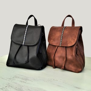 Mini sac à dos bohème en cuir végétalien, mini sac à dos convertible pour femme pour antivol en voyage, mini sac à dos cadeau pour elle