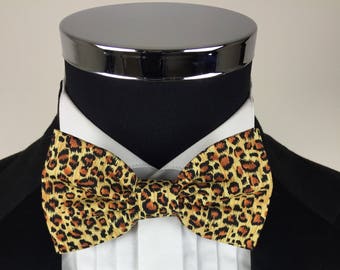 Bowtie, Animal print BowTie, leopard bowtie, funky bowtie,leopard print,prom bowtie, ascot bowtie, men's bowtie, pre tied bowtie, men's gift