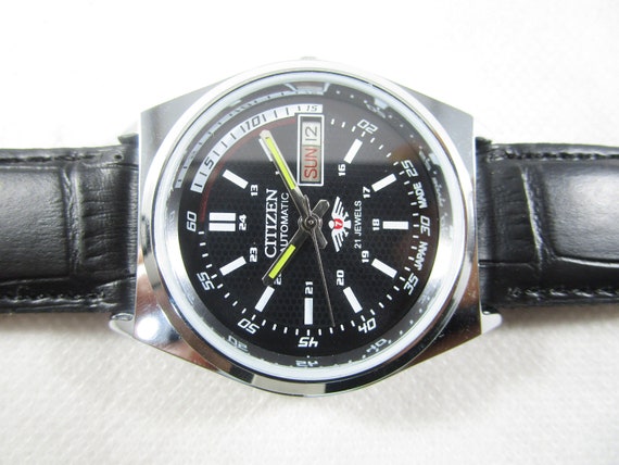 Vintage CITIZEN 8200 Automatic 21 Jewels Day-Date… - image 5