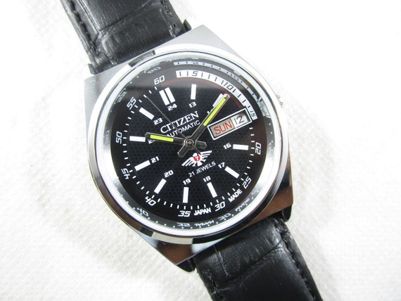 Vintage CITIZEN 8200 Automatic 21 Jewels Day-Date… - image 1