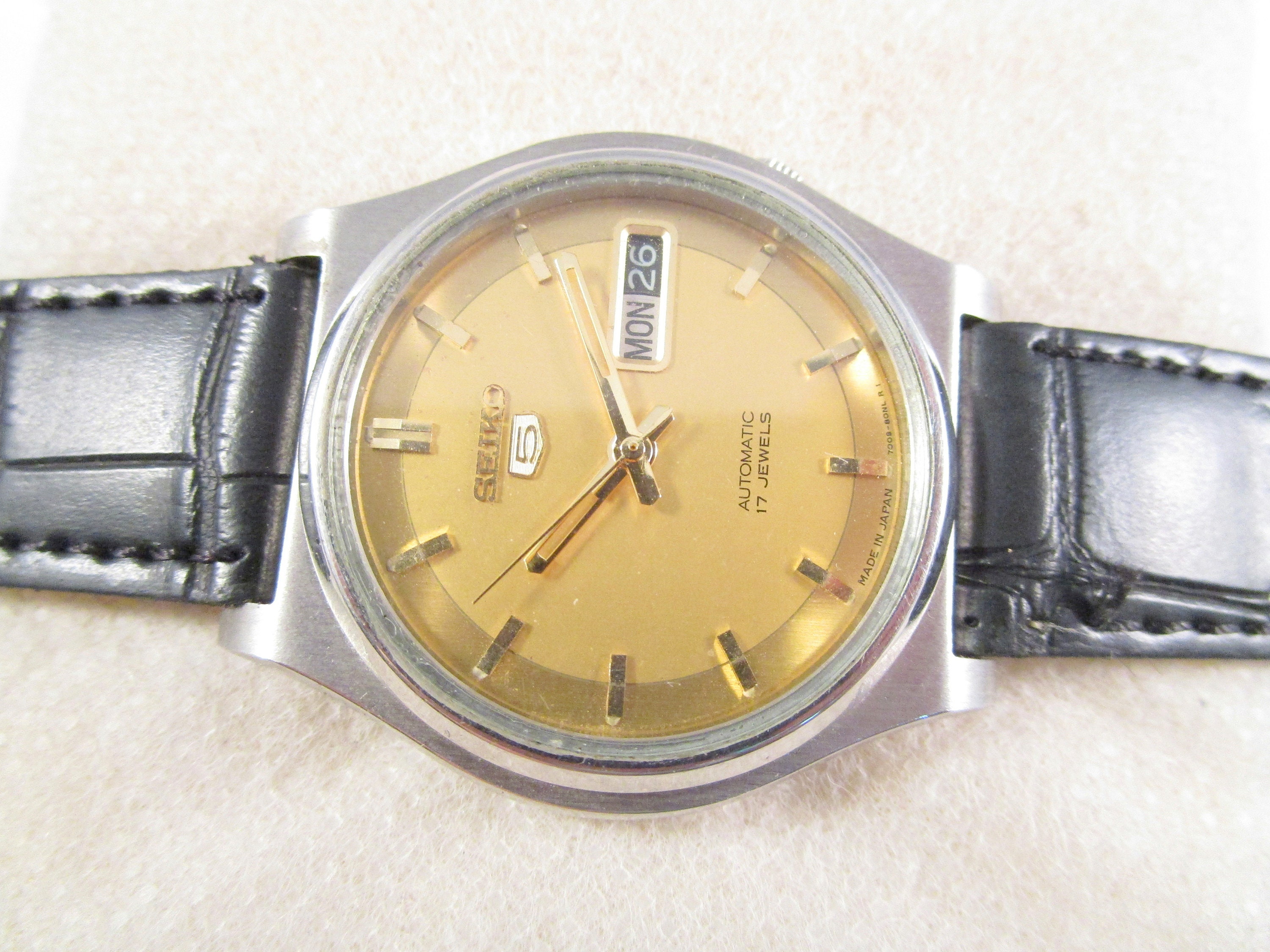 Seiko 5 automatic 17 jewels Seiko 5 automatic 17 jewels apple macbook 2005