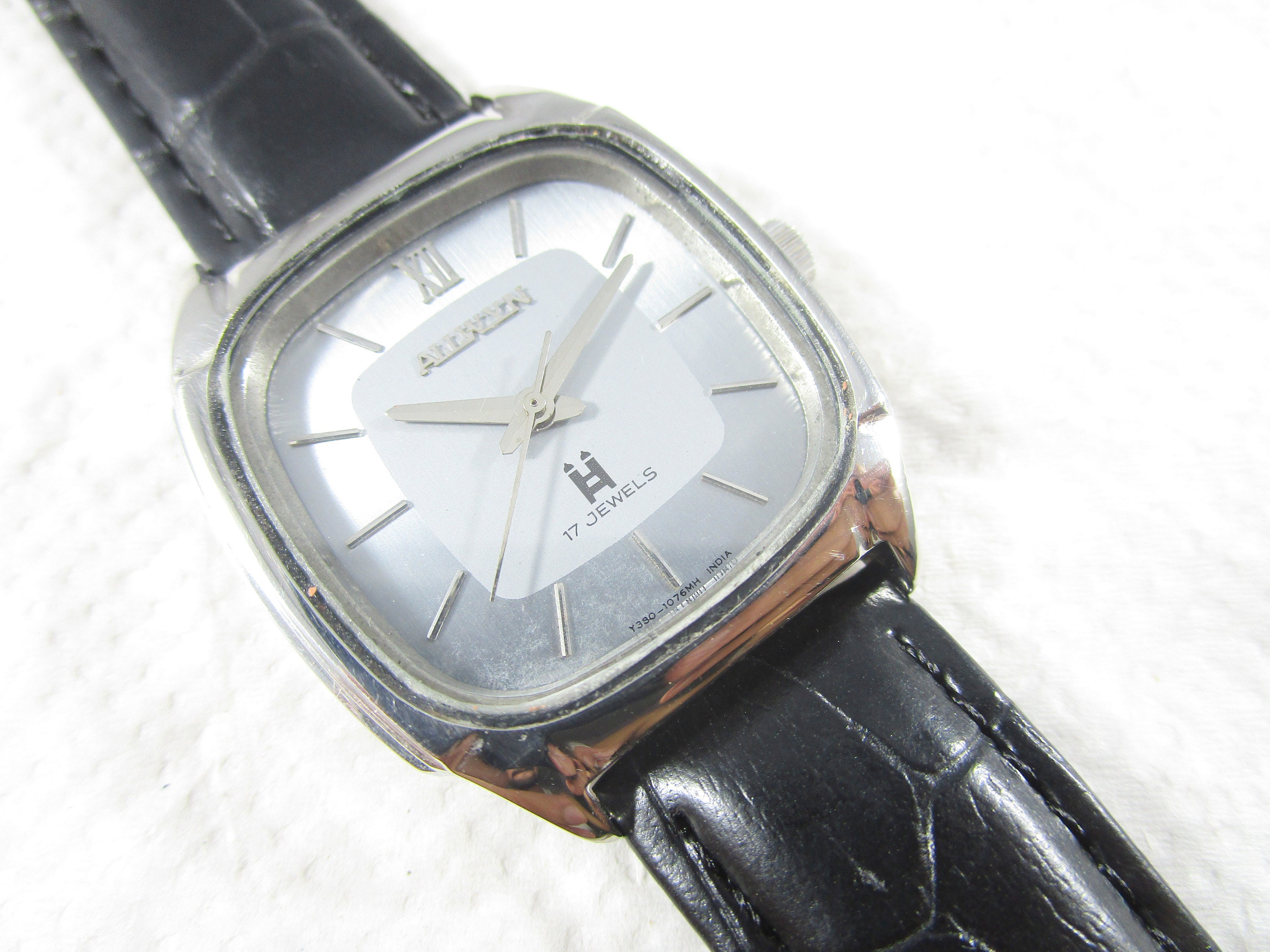 Allwyn watch sale