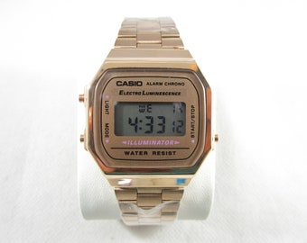 Orologio CASIO con cinturino in acciaio digitale unisex retr