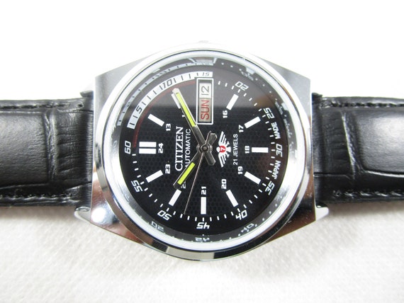 Vintage CITIZEN 8200 Automatic 21 Jewels Day-Date… - image 2
