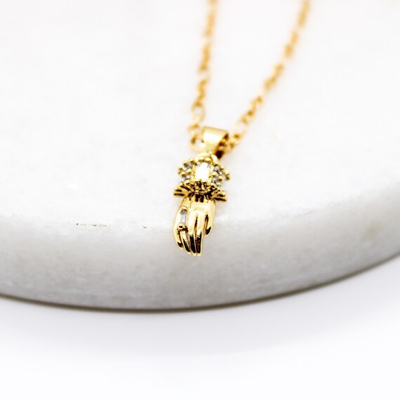 Hand gold necklace Clearance