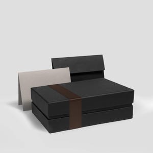Geschenkdoosset in zwart (22×14×7 cm) – BLONDBOX® Classic inclusief cadeaukaart, envelop, vloeipapier en satijnen lint (bruin)