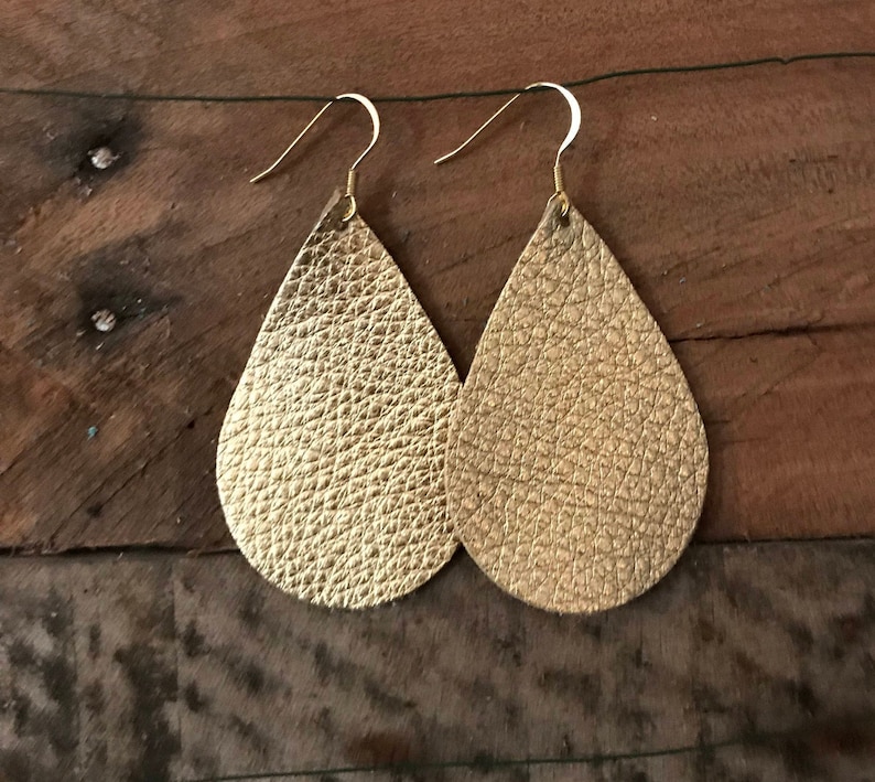 gold-teardrop-leather-earrings