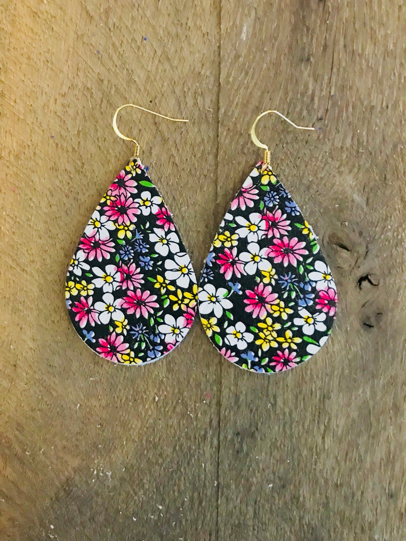 Wildflower Floral Teardrop Leather Earrings.