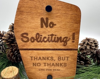 Letrero de estilo de área silvestre que prohíbe la publicidad
