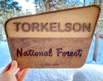 Letrero personalizado para parque nacional o bosque nacional, ideal para la familia o la habitación del bebé.