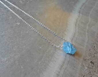 Raw Aquamarine Pendant in Silver