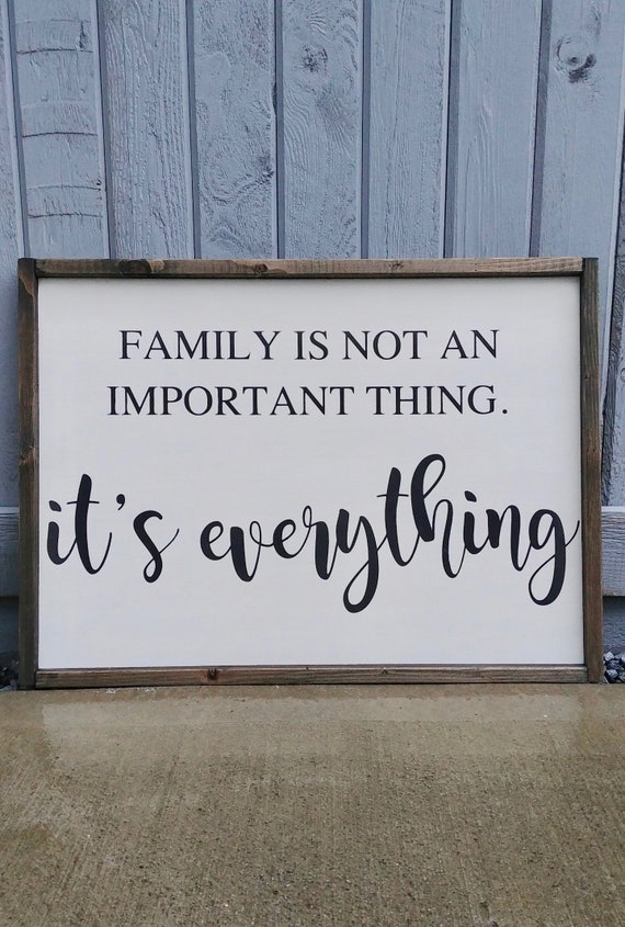 Family Is Not An Important Thing Its Everything Wood Sign - Family Wall Sign Canada Family Is Not An Important Thing Its Everything Wood Sign - Family Wall Sign Canada