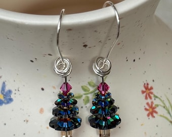 1577 - Orecchini Swarovski a forma di albero di Natale