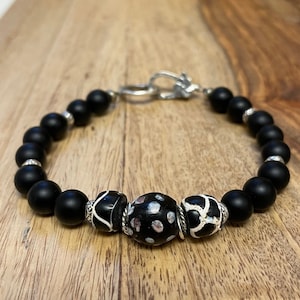 1118 - Black Winds Bracelet