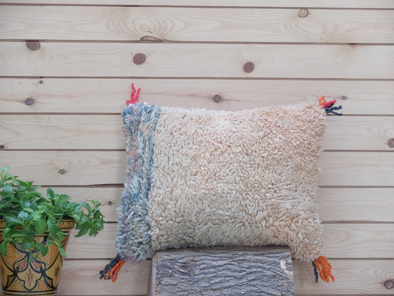 19.5/'/'13.5/'/' Vintage Moroccan Berber Pillow colourful-cushion berber Handmade-Natural Wool-Moroccan Cover Made from old rugs-Free shipping