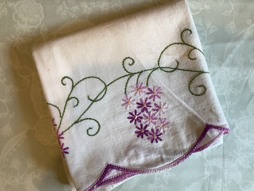Vintage Embroidered Pillow Case sham Large Flowers Embroidered Vintage