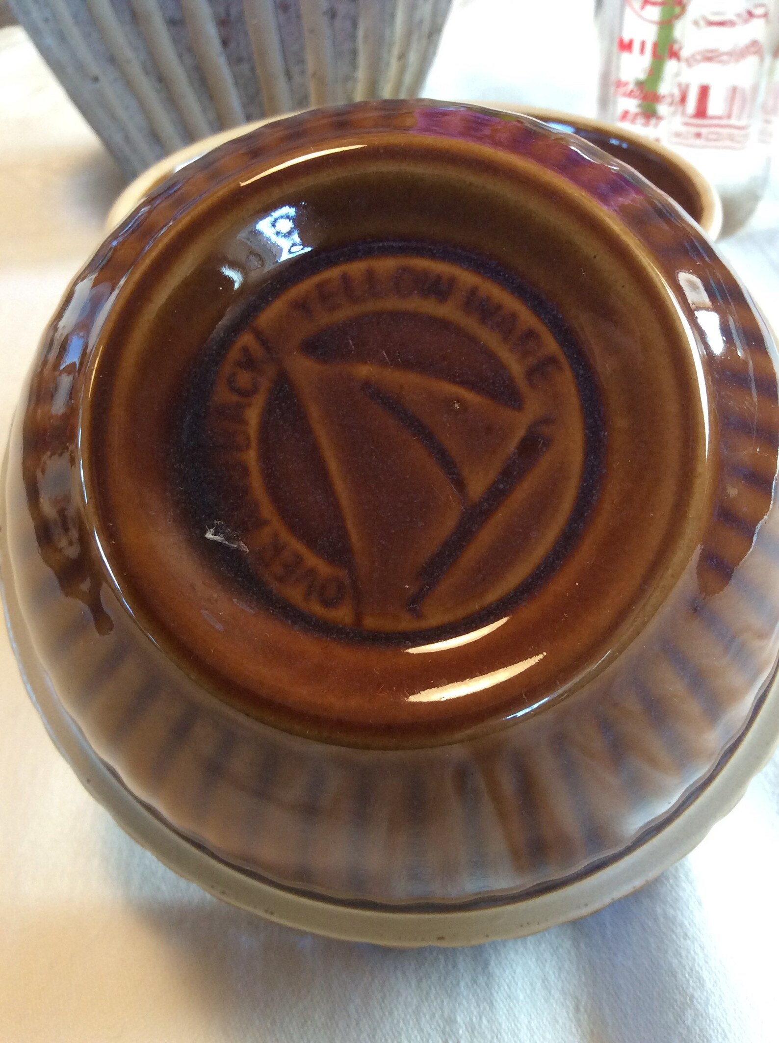 2 Vintage Yellow Ware Bowls Honey Gold Color in Beehive Etsy