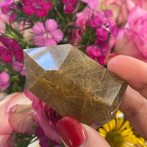 High Quality Rutile Quartz / Golden Rutilated Quartz/ Golden Quartz / Rutile Quartz / Quartz Tower / Quartz / Healing Crystal