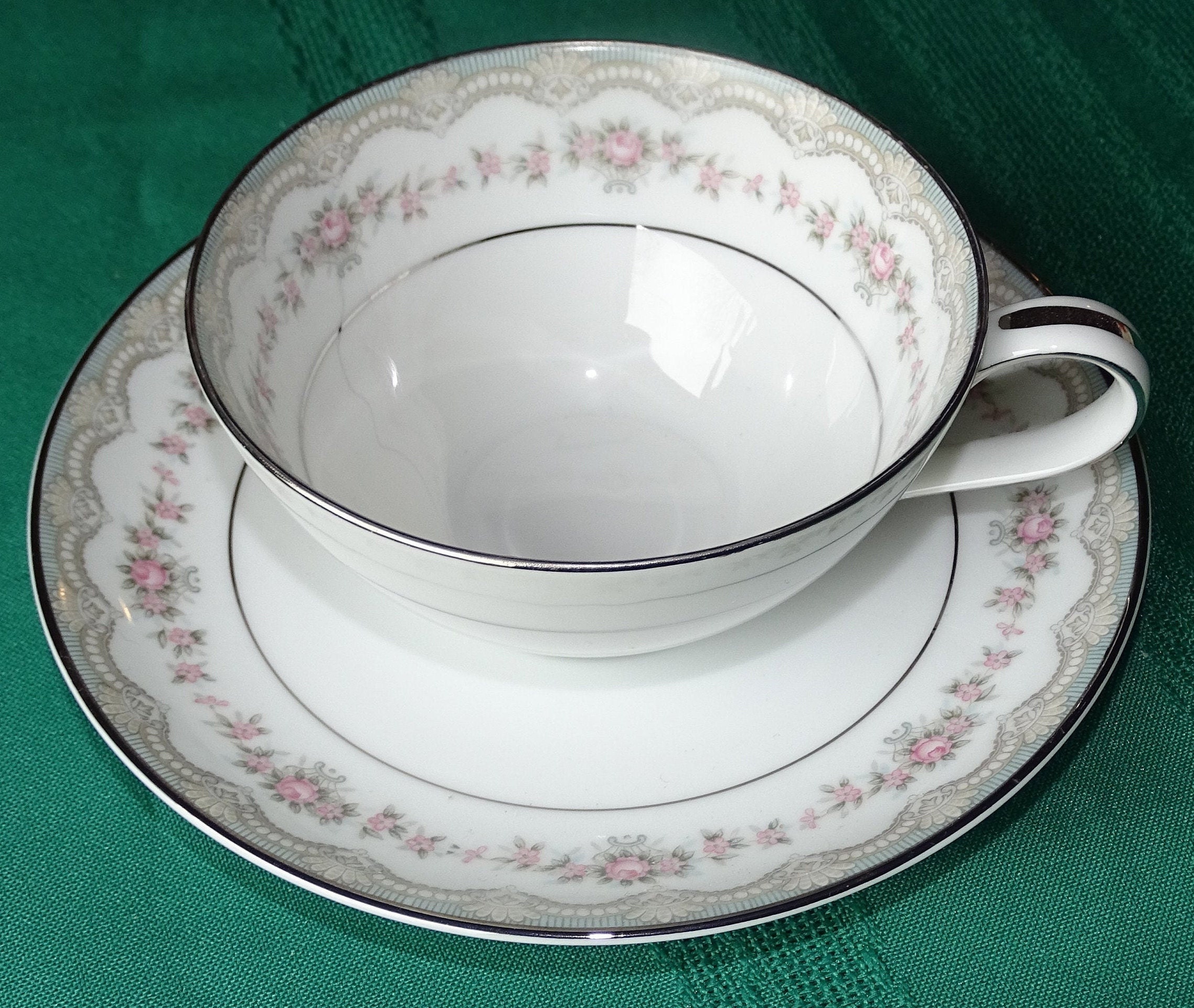Noritake 2025 china glenwood