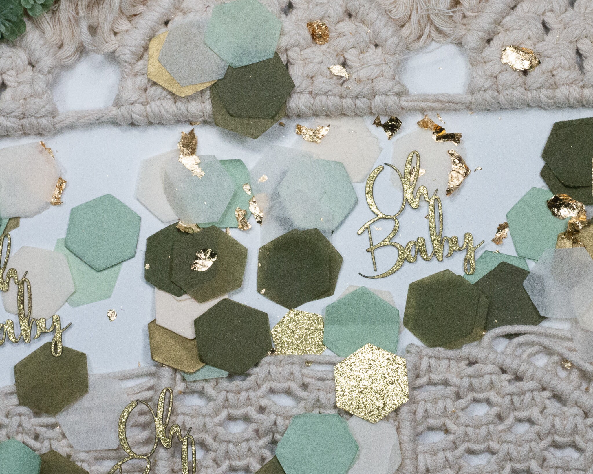 Greenery Oh Baby Papierkonfetti | 280 Stück | Gender Reveal Party | Olivgrün, Rosa, Salbeigrün, Gold | Baby-Mädchen