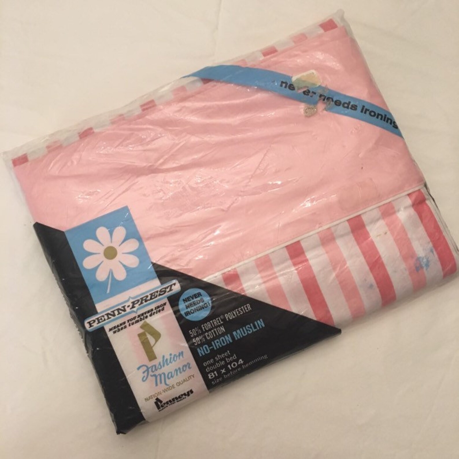 Vintage Sheet Full Flat Muslin 50/50 Cotton/Poly White with Pink Stripe