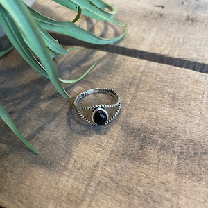 Bohemian Black Agate stone Sterling Silver Ring - Split Band
