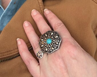 Large Western Faux Turquoise Stretch Ring - Boho Statement Jewelry - Oversized Southwestern Cowgirl Ring