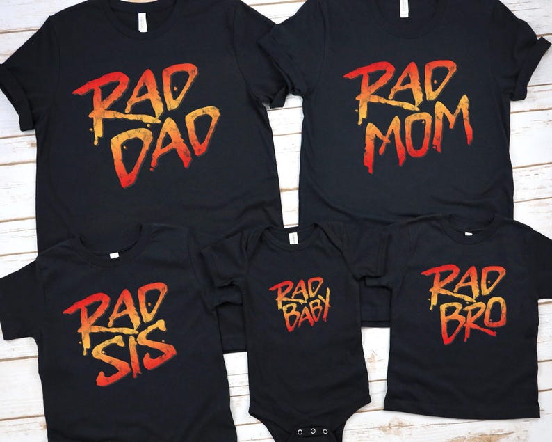 Rad Mom Retro 80s Vibe BMX T-Shirt - For Totally Rad BMX Moms on Mother's Day, Vintage 1980s Gen X Extreme Sports Birthday Gift for Mom imagem 2
