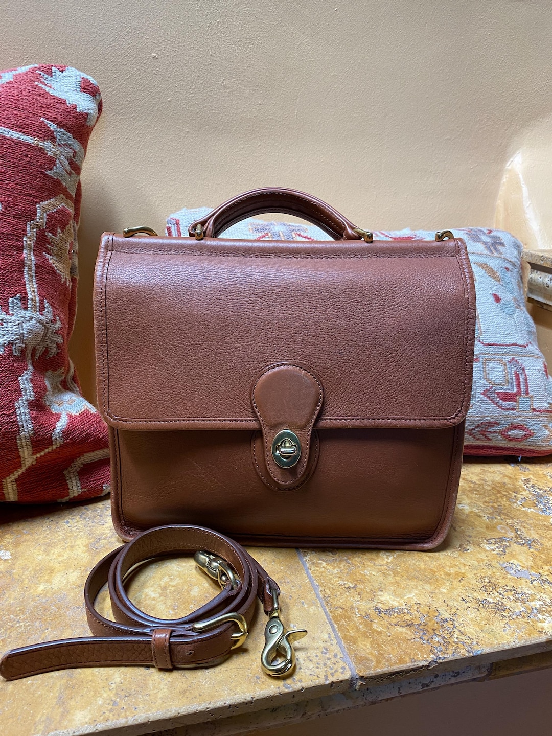 バッグ Vintage old Coach Willis Brown USA Bag Vintage Coach Willis Bag in British Tan, #9927 - Etsy