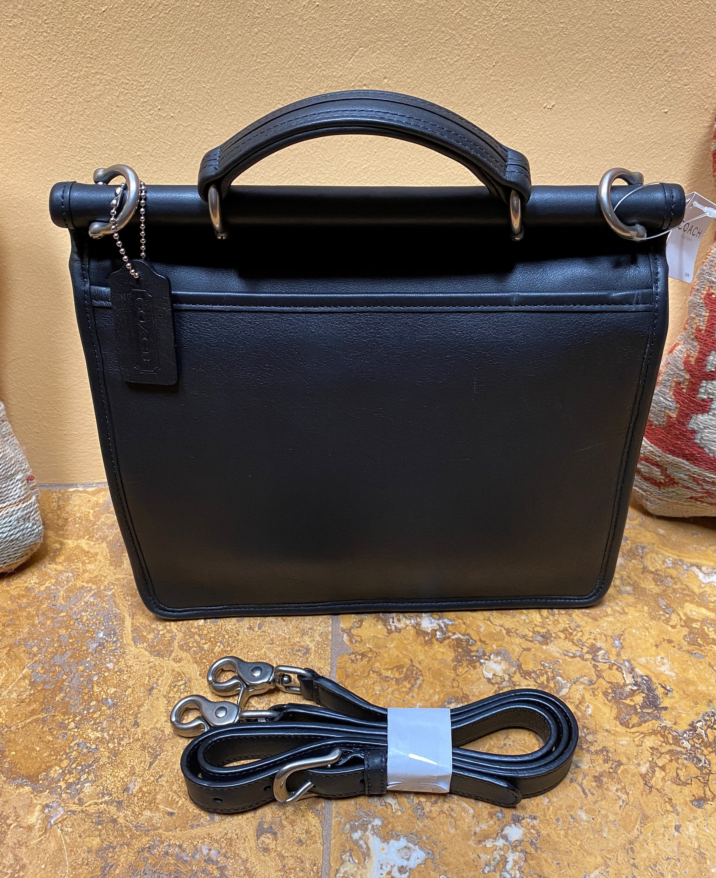 COACH×VANDAL コーチ ヴァンダル ガミーベア ショルダーバッグ レザー ブラック【中古品】A103933RK Vintage Coach Black Willis Bag, NWT, Nickel Hardware, #9927 - Etsy