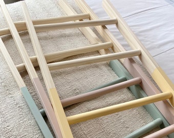 Blanket Ladder, Small Kids Ladder, Teens Modern Blanket Storage, Nursey Organizer Rack, Wood Home Decor Accessories