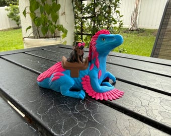 Dungeon Dragon and Cat | Figurine Home Decor Bookshelf Decor