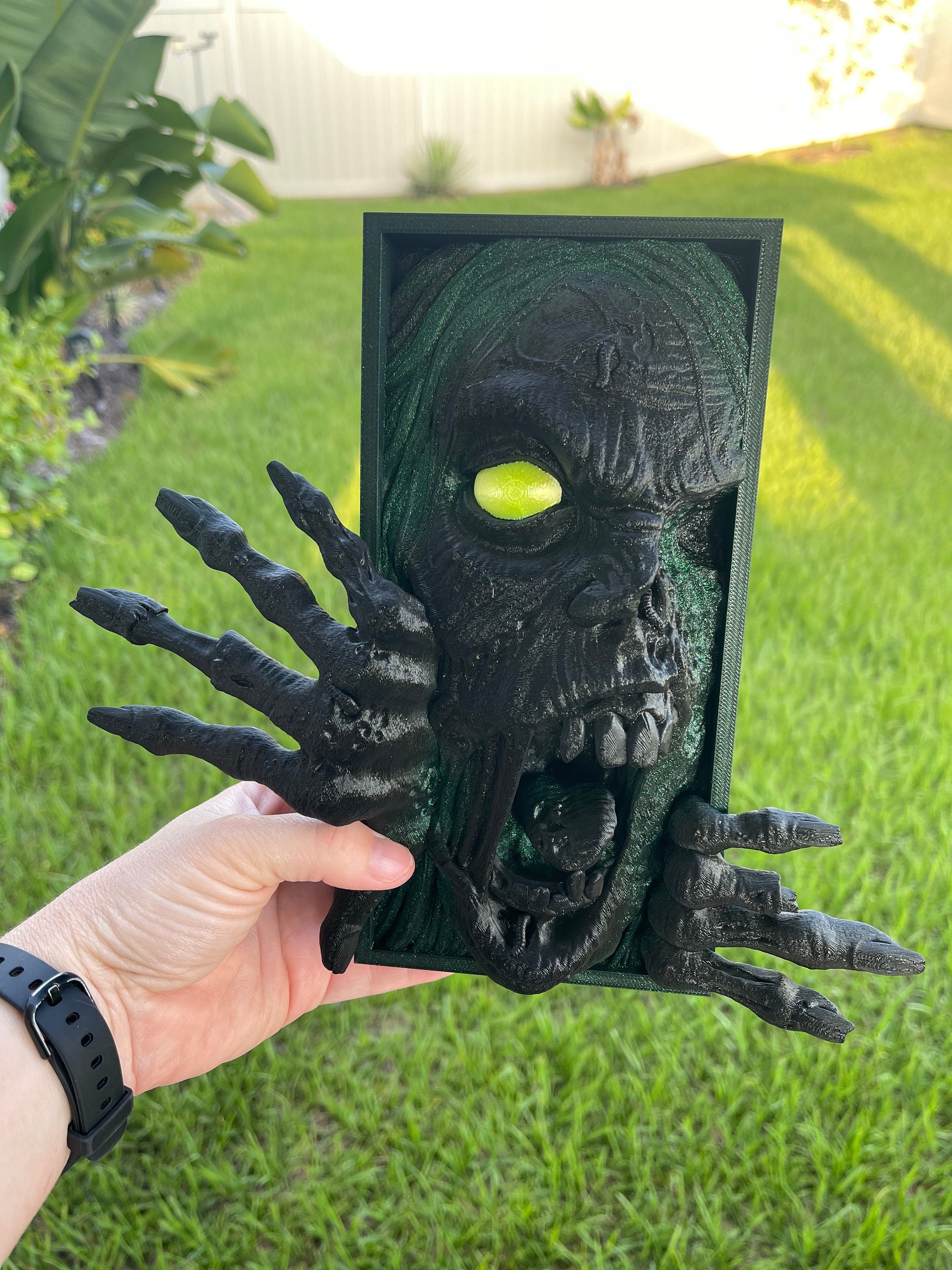 Zombie Book Nook 3D Printed Choose Color Fantasy Book Shelf Decor