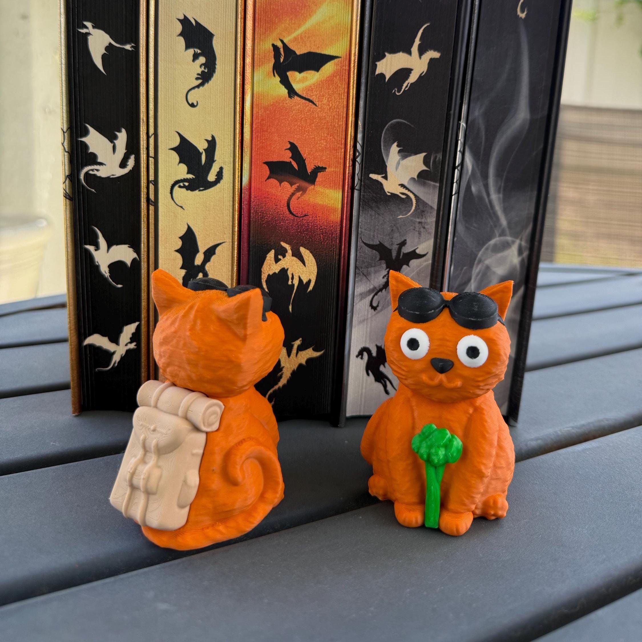 CALL＆RESPONSE geometric cat 置物　限定品 Cute Cat Holding Broccoli | Figurine Home Decor Bookshelf Decor - Etsy