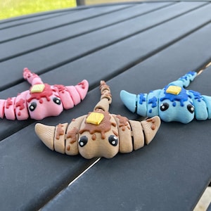 Flappy Jacks Articulating Stingray 3D Printed Fidget Toy Desk Decor