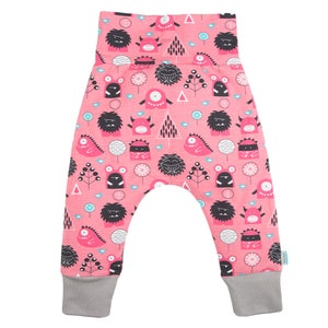 Organic baby girl pants, toddler pants. GOTS organic cotton baby pants. High waist baby pants. Grow with a baby pants.