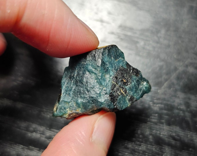 Pierre Fine Naturelle Kornerupine Bleu Clair De Tanzanie - 0.365 Ct - Taille Exceptionnelle - #K365