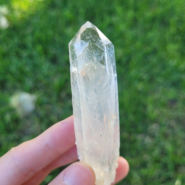 Colombian Blue Smoke Golden Healer Cookeite Quartz Point/Rare High Vibration Etched Starbrary Quartz/Sacred Feminine Crystal 34.7g 2 7/8"