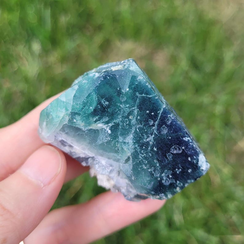 Rare Large Cube Fluorescent Green Blue Purple Fluorite Madagascar/UV Reactive Fluorite Cubes Specimen 76.6g 1.5"×1.25"