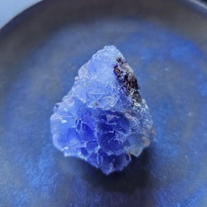 Stunning Ice Fluorite Specimen From Uis Namibia - Fluorescent Crystal For Mental Plane Activation 37.4g 1.25&quot;