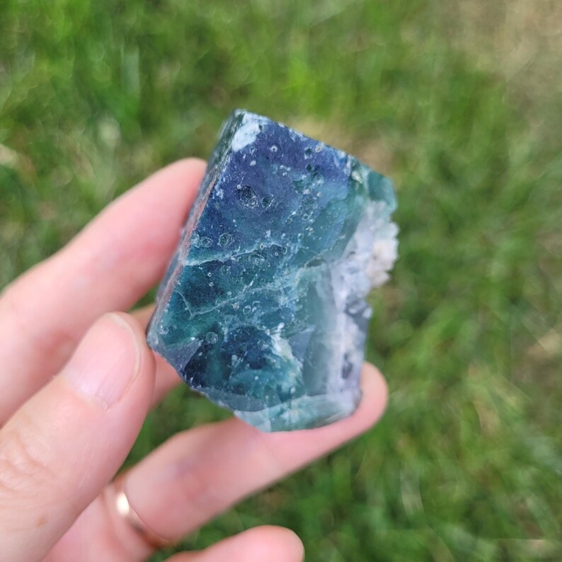 Rare Large Cube Fluorescent Green Blue Purple Fluorite Madagascar/UV Reactive Fluorite Cubes Specimen 76.6g 1.5"×1.25"