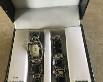 Beautiful Watch and Bracelet Set