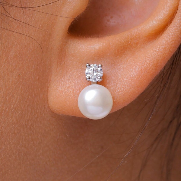 925 Sterling Silver Pearl and CZ Studs, Pearl Jewelry, Pearl With Cz studs, Cz Studs, Pearl Studs, Pushback Studs, Sea Shell Pearl Studs