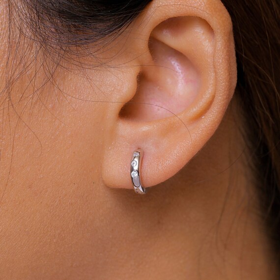 925 sterling silver huggie earrings deals